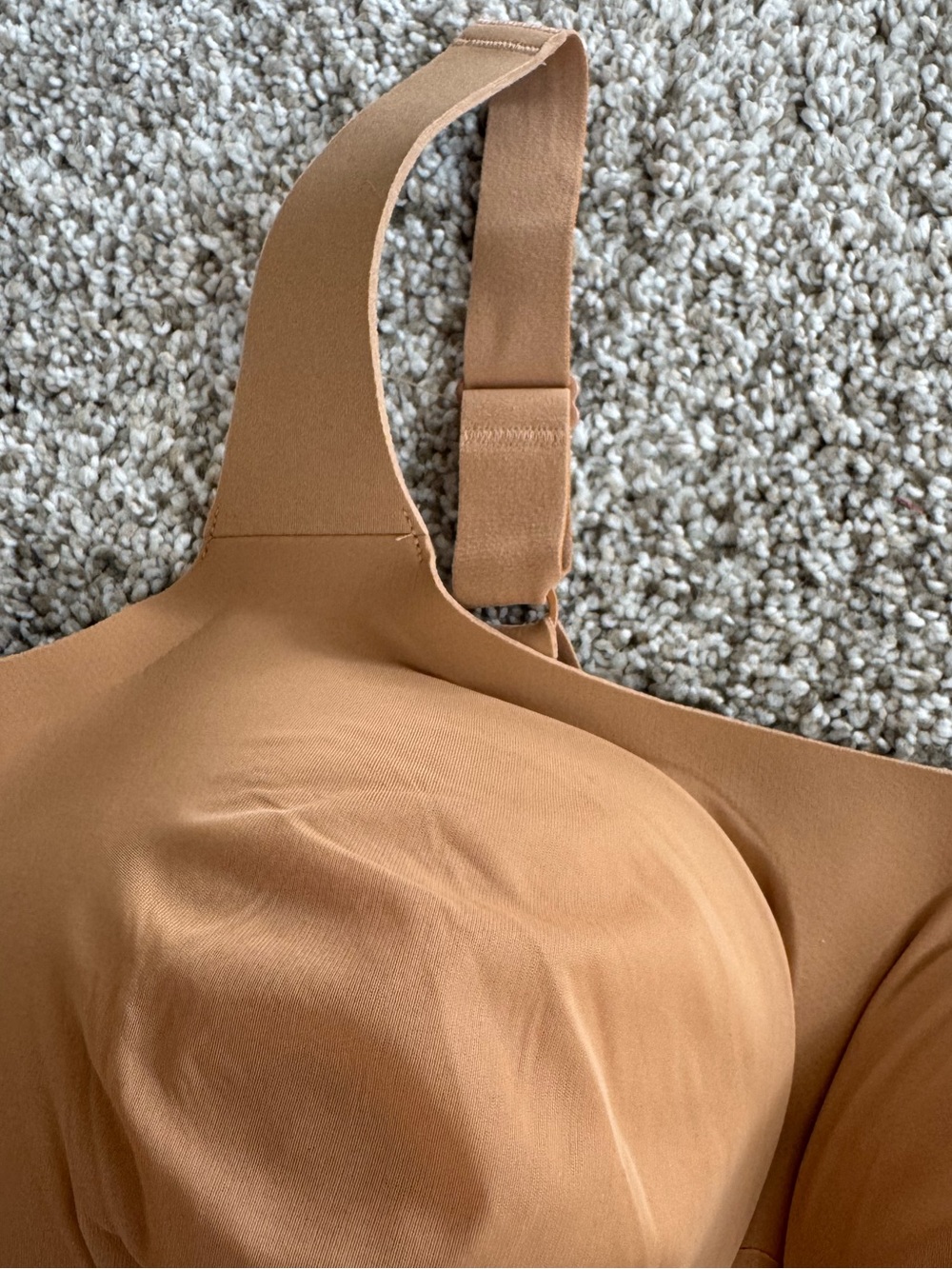 Evelyn & Bobbie Structured Scoop Bra | Medium | Mica - Picture 5 of 9